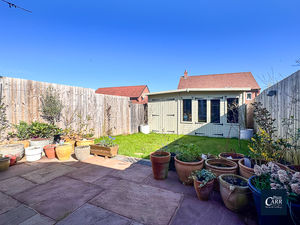 Photo 11- click for photo gallery